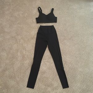 NWOT Victorias Secret workout set